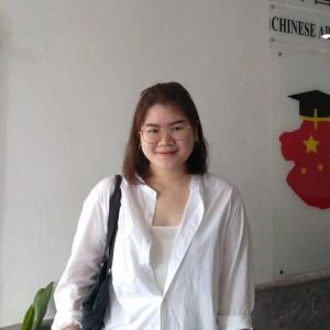 นางสาวธนัชชา - Zhejiang University , MBBS (English Program)